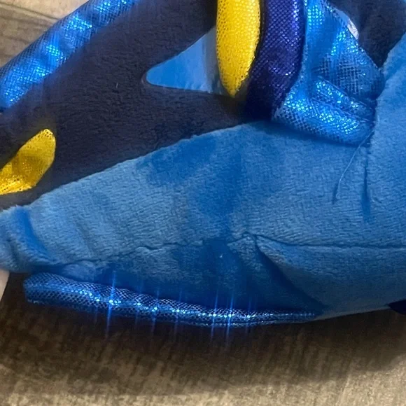 Ty Plush Blue and Yellow Dory-Inspired Fish Nemo - Picture 7 of 10